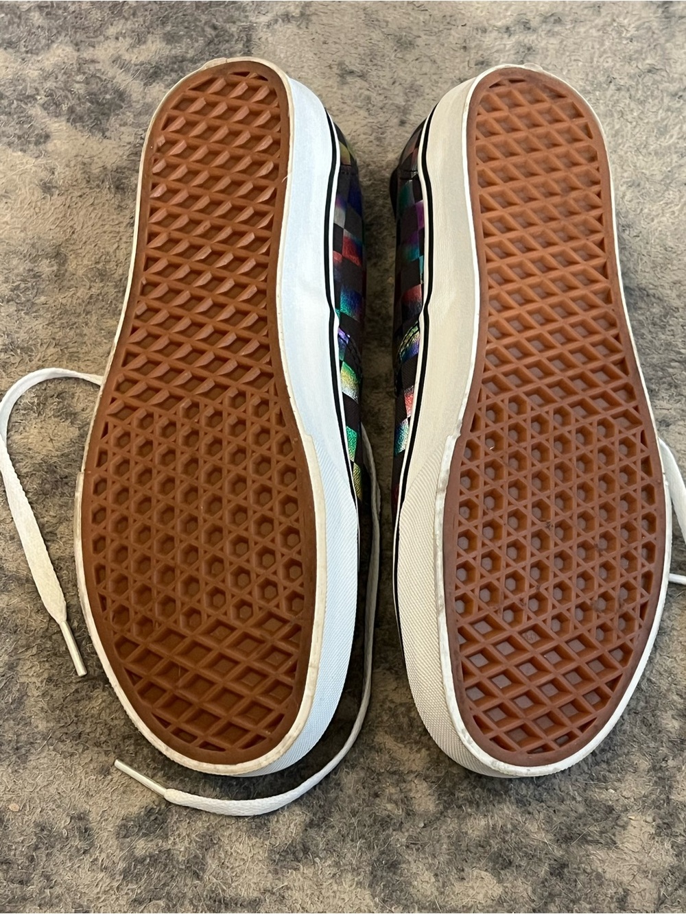 Vans Women’s 9 Checkerboard Iridescent Low-Top Sneakers - Picture 6 of 7